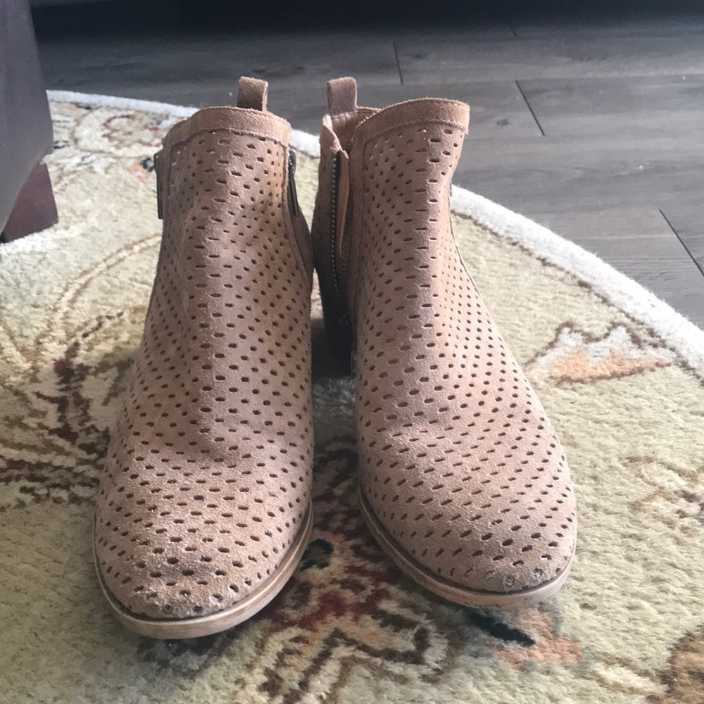Lucky Brand Booties - Picture 3 of 6